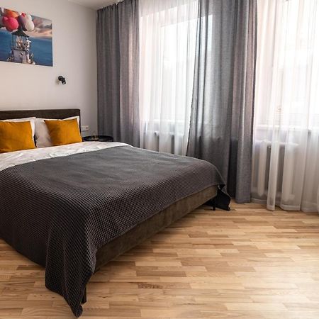 Lovely Apartment In The City Center Kaunas Esterno foto