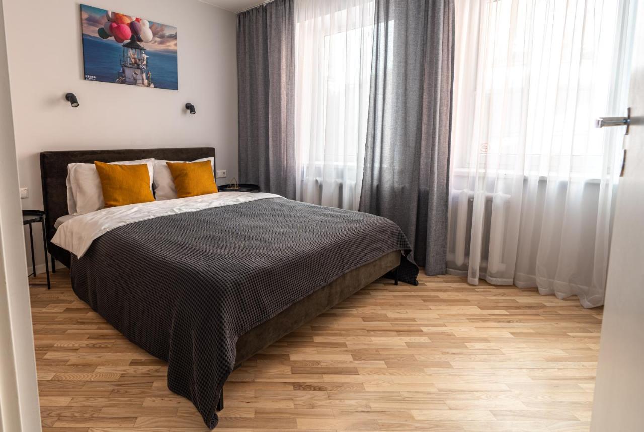 Lovely Apartment In The City Center Kaunas Esterno foto