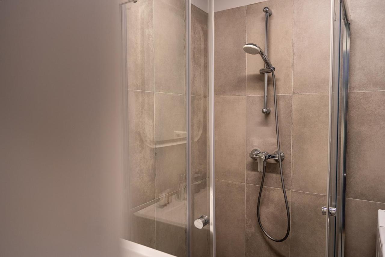 Lovely Apartment In The City Center Kaunas Esterno foto